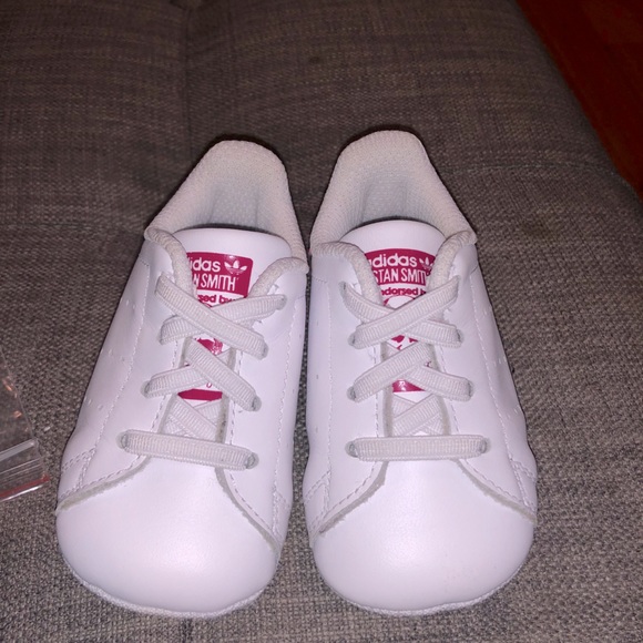 adidas crib shoes pink